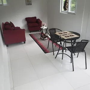 Appartement Zaboca, Roseau