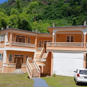The Seclusive Mansion Roseau